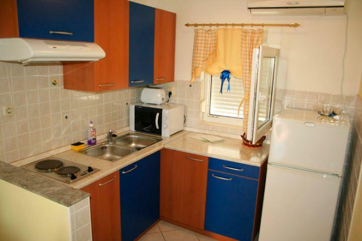 Apartments Mirjana - Stara Novalja Bagian luar foto