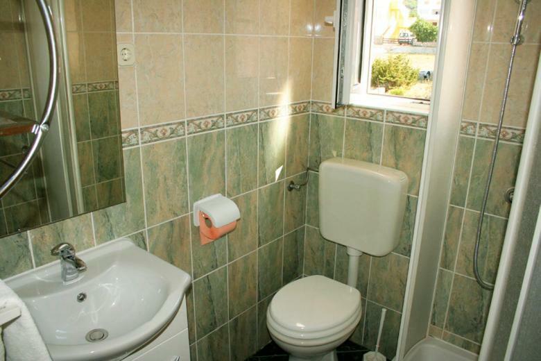 Apartments Mirjana - Stara Novalja Bagian luar foto