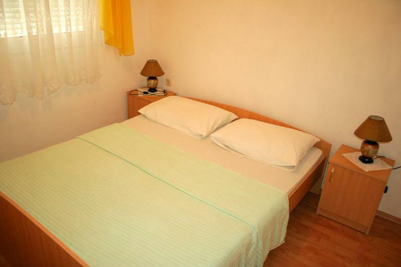 Apartments Mirjana - Stara Novalja Bagian luar foto
