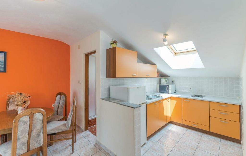 Apartments Mirjana - Stara Novalja Bagian luar foto